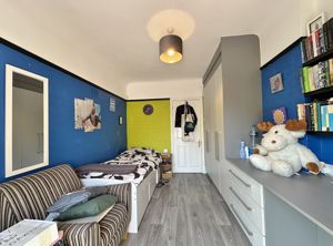 Photo 32- click for photo gallery